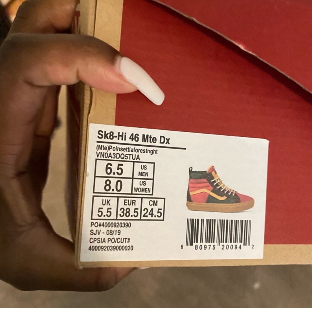 Vans - Picture 6 of 6